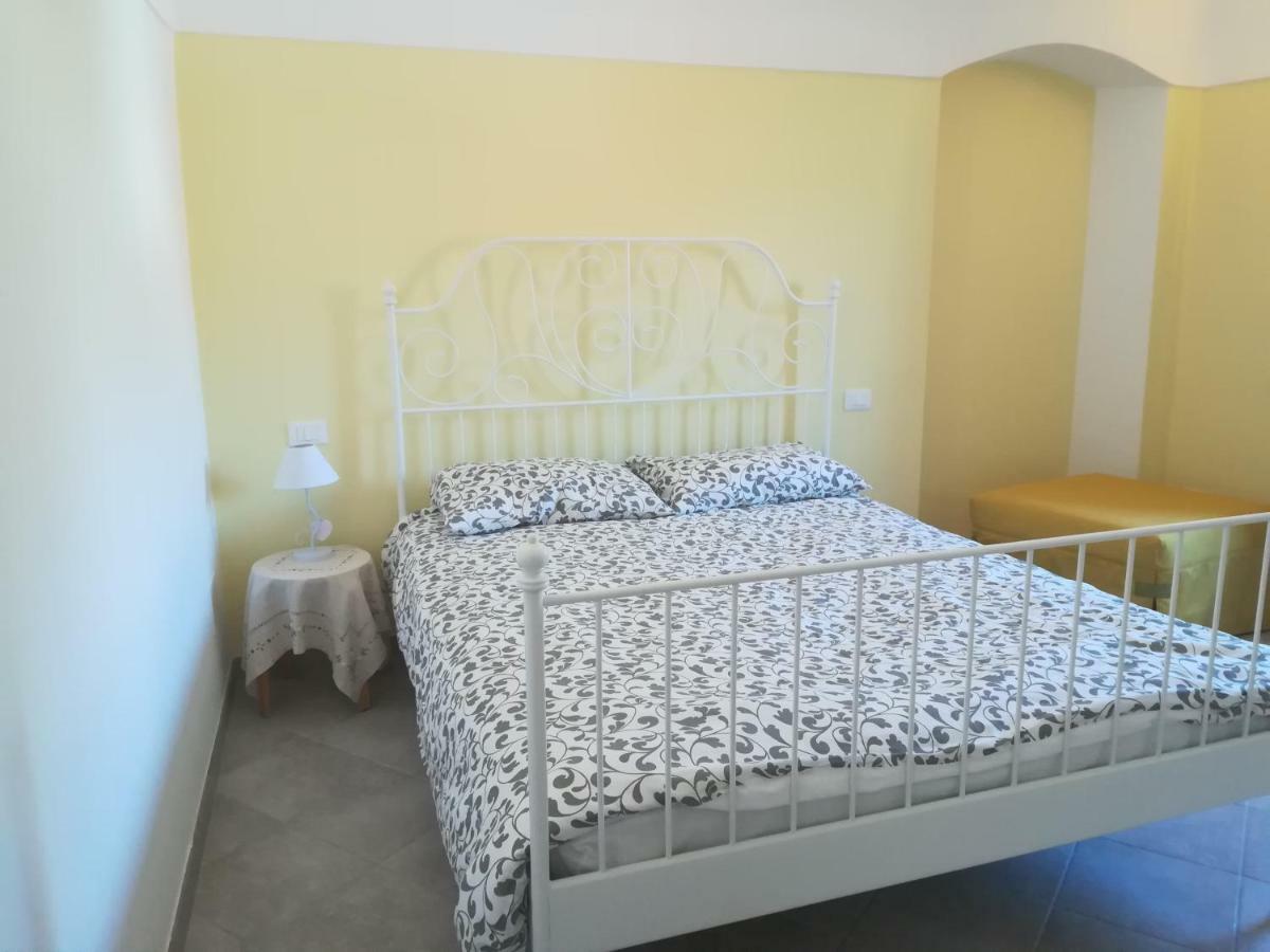 I Fiori Di Santo Stefano Apartment Санто Стефано ал Маре Екстериор снимка